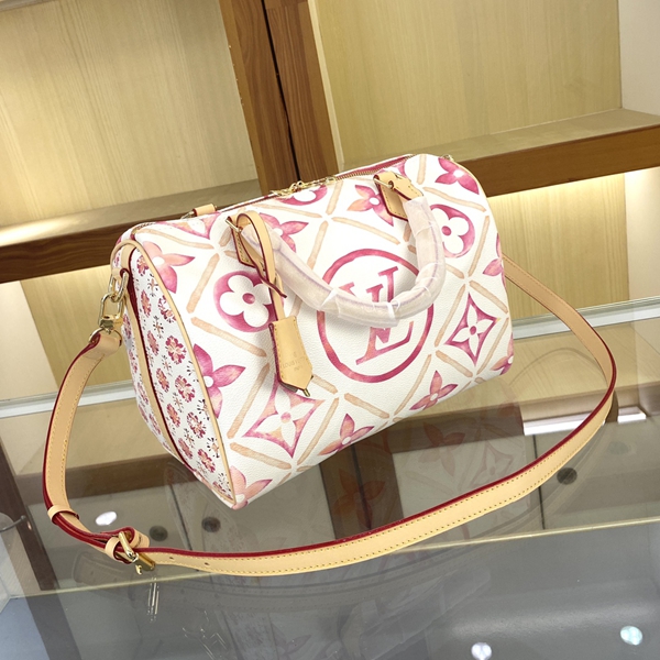 ルイヴィトンバッグ素材ディテール